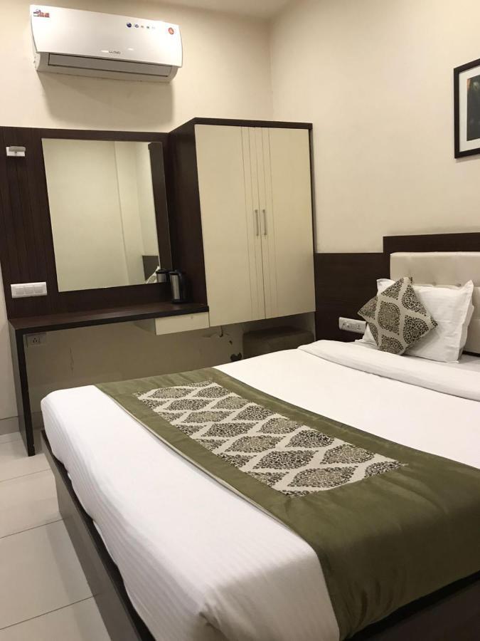 Hotel Fortune Plaza Аджмер Экстерьер фото